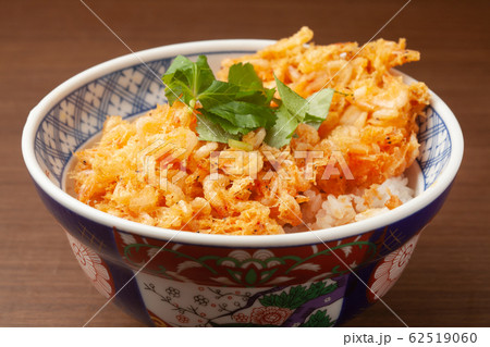 桜えびのかき揚げ丼 62519060