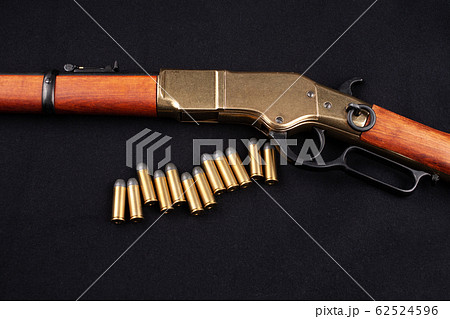 Wild west gun and ammunition 62524596