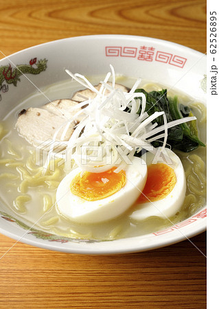 鶏白湯らーめん 鶏白湯らーめん 62526895