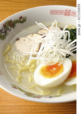 鶏白湯らーめん 62526899