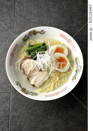 鶏白湯らーめん 鶏白湯らーめん 62526967