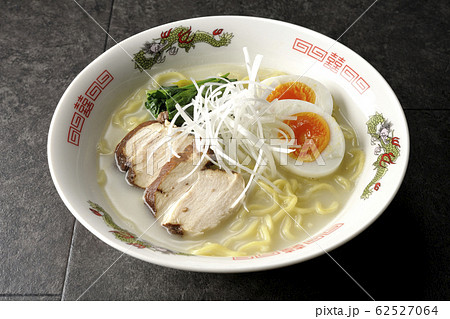 白湯拉麺 62527064