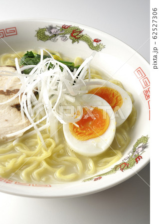 鶏白湯ラーメン 62527306