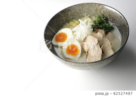 鶏白湯ラーメン 62527497