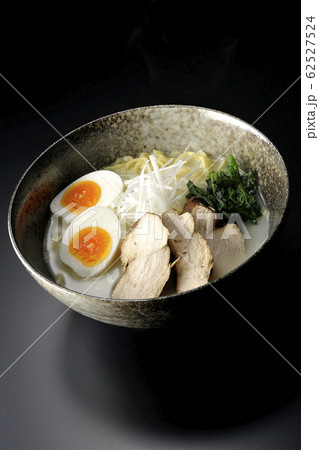 鶏白湯ラーメン 62527524