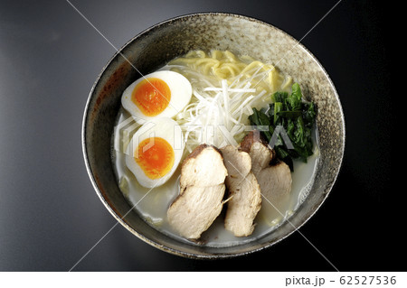 鶏白湯ラーメン 鶏白湯ラーメン 62527536