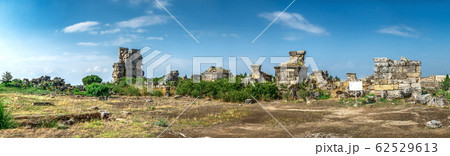 The ruins of the ancient city of Hierapolis in 62529613