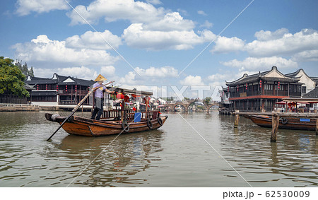 Shanghai Zhujiajiao town Shanghai Zhujiajiao town 62530009