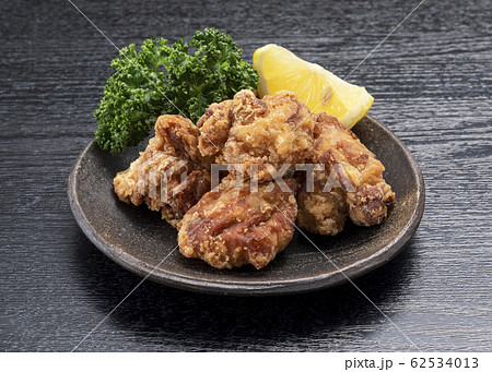 鶏肉の竜田揚げ 62534013