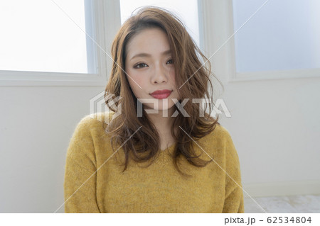 ゆるふわミディアムヘアー 日本人　ヘアスタイル　美容　美容室　ファッション 62534804