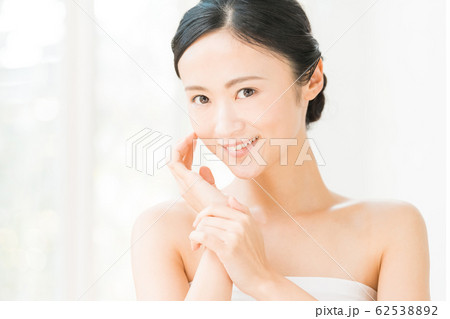 ビューティー　 62538892