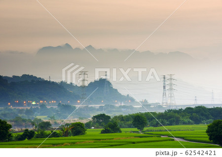 池上 湾曲した 曲がる 62542421