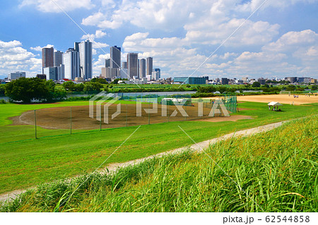 多摩川の風景 62544858