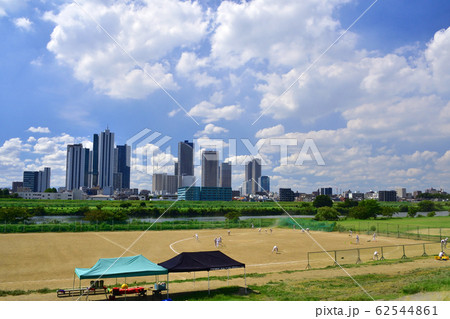 多摩川の風景 62544861