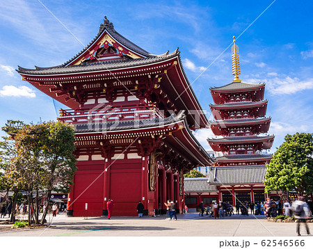 東京　浅草寺　宝蔵門と五重塔 62546566