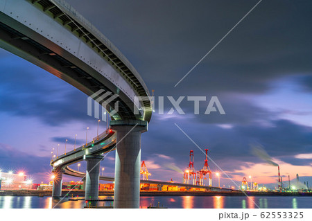四日市の夜景 いなばポートライン 【三重県】 四日市の夜景 いなばポートライン 【三重県】 62553325