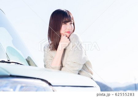 若い女性 ドライブ 若い女性 ドライブ 62555283