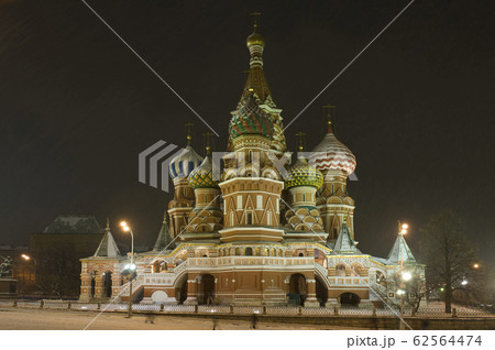 Intercession cathedral St Basils in night Intercession cathedral St Basils in night 62564474