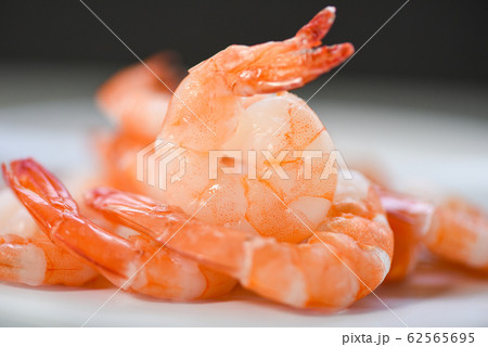 Close up fresh shrimps served on plate - boiled Close up fresh shrimps served on plate - boiled 62565695