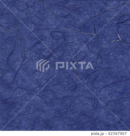 和紙・すき紙　背景素材・テクスチャ　紺色 62567907