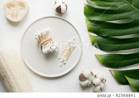 Bamboo ear sticks, organic cosmetics, cotton Bamboo ear sticks, organic cosmetics, cotton 62568841