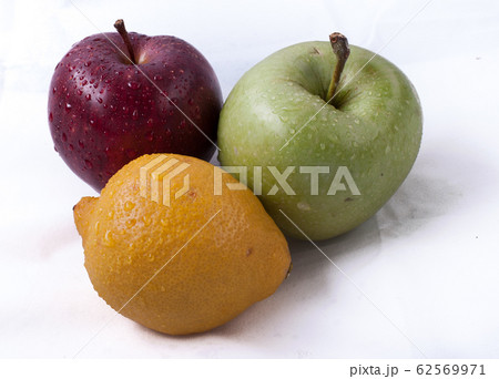 healthy eating 62569971