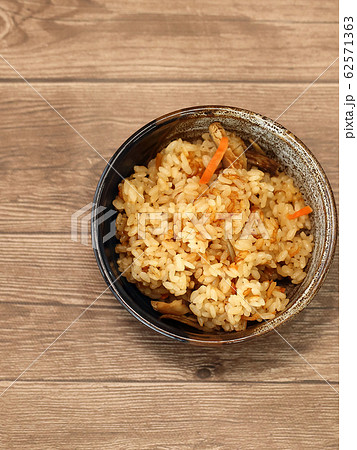 炊き込みご飯 とりめし イメージ 62571363