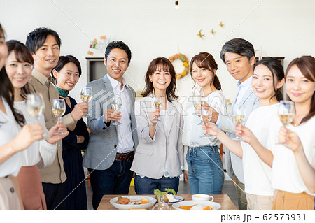 パーティー 62573931