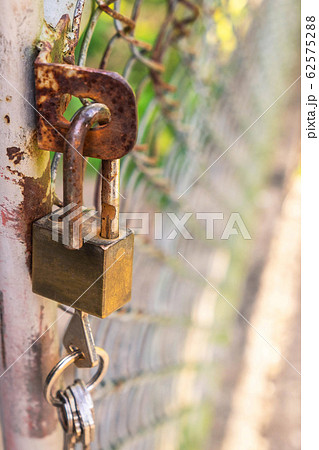 Padlock and padlock Padlock and padlock 62575288