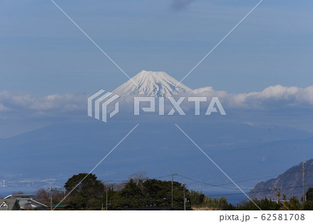 冠雪の富士山・伊豆半島西伊豆で撮影 冠雪の富士山・伊豆半島西伊豆で撮影 62581708