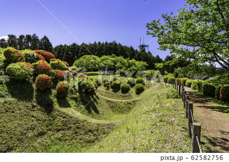 【静岡県】畝堀(うねぼり)が美しい、初夏の山中城址公園 【静岡県】畝堀(うねぼり)が美しい、初夏の山中城址公園 62582756