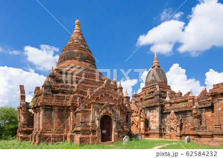 ミャンマー_バガンの仏塔群 62584232