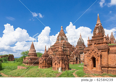 ミャンマー_バガンの仏塔群 ミャンマー_バガンの仏塔群 62584239