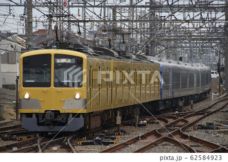 西武池袋線を行く、西武特急車両の輸送列車 西武池袋線を行く、西武特急車両の輸送列車 62584923