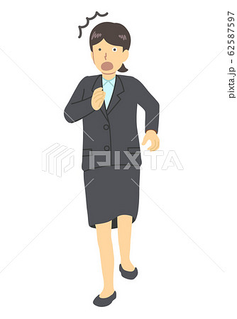 驚くスーツを着た女性 62587597
