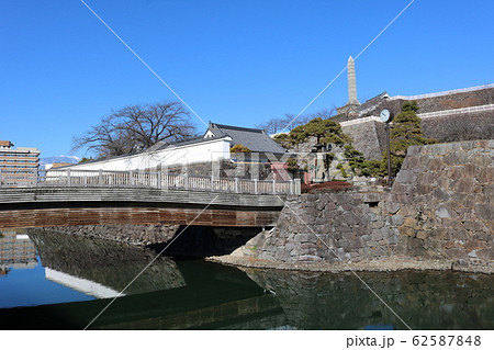■ 甲府城 ■ 舞鶴城公園 ■ 快晴 ■ 山梨県 ■ 冬 62587848