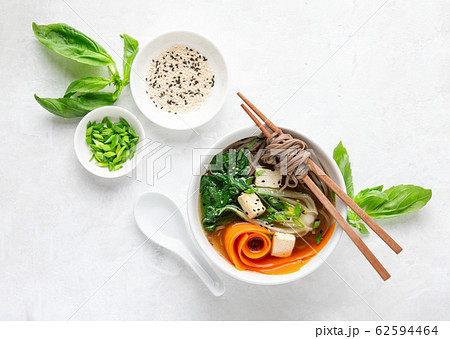 Bok choy and tofu vegetarian udon noodles soup, Bok choy and tofu vegetarian udon noodles soup, 62594464