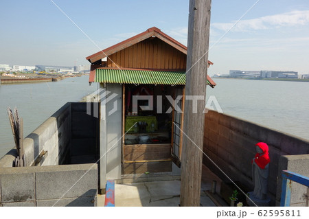 五十間鼻無縁仏堂 五十間鼻無縁仏堂 62595811