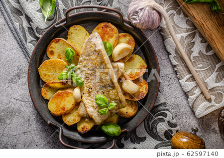 Zander fish grilled Zander fish grilled 62597140