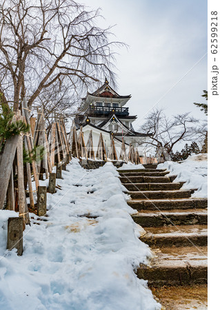 日本の冬 秋田県横手市 雪景色の横手城跡 日本の冬 秋田県横手市 雪景色の横手城跡 62599218