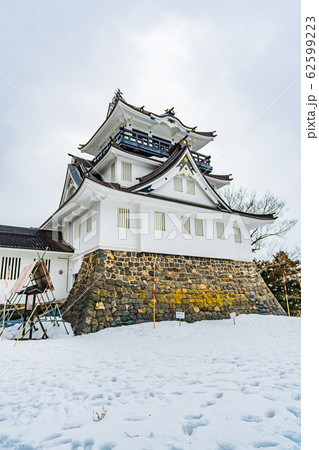 日本の冬 秋田県横手市 雪景色の横手城跡 62599223