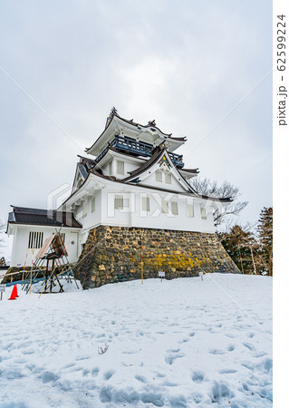 日本の冬 秋田県横手市 雪景色の横手城跡 日本の冬 秋田県横手市 雪景色の横手城跡 62599224