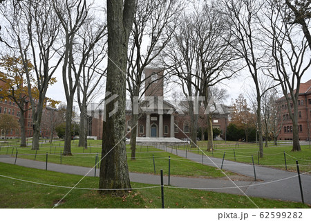 ハーバード大学記念教会 62599282