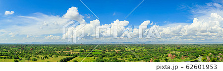 ミャンマー_タワーから見る仏塔群(パノラマ) ミャンマー_タワーから見る仏塔群(パノラマ) 62601953