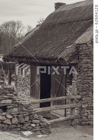 vintage stable 62604128