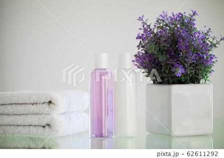 Shower supplies. Composition cosmetic products of spa treatment Shower supplies. Composition cosmetic products of spa treatment 62611292