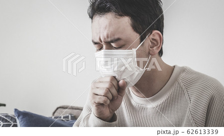 男性 咳 男性 咳 62613339