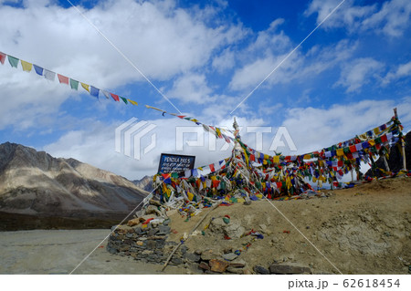 インドのラダック地方から陸の孤島と言われるザンスカールまでバイクでツーリングした時の風景 インドのラダック地方から陸の孤島と言われるザンスカールまでバイクでツーリングした時の風景 62618454