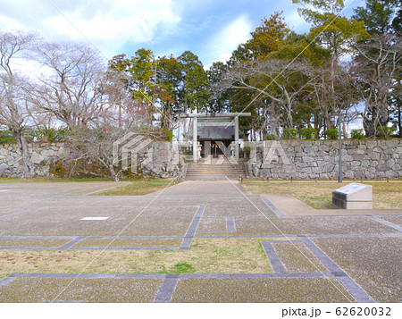 篠山城跡、本丸にある青山神社「重要伝統的建造物群保存地区」「国指定史跡」 篠山城跡、本丸にある青山神社「重要伝統的建造物群保存地区」「国指定史跡」 62620032