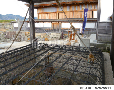 篠山城跡、大書院の入り口にある大きな井戸「重要伝統的建造物群保存地区」「国指定史跡」 62620044